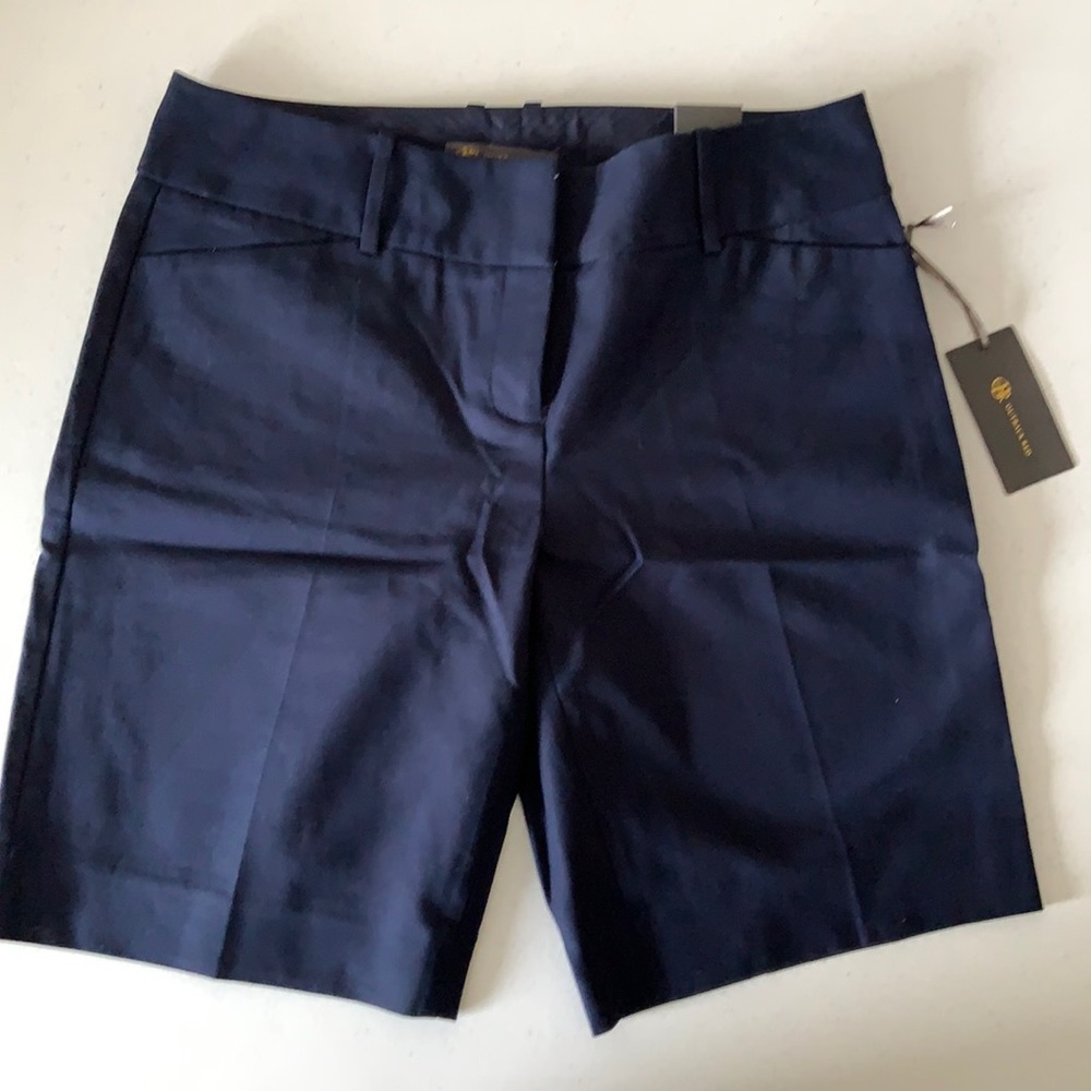 Outback Red navy Metro short